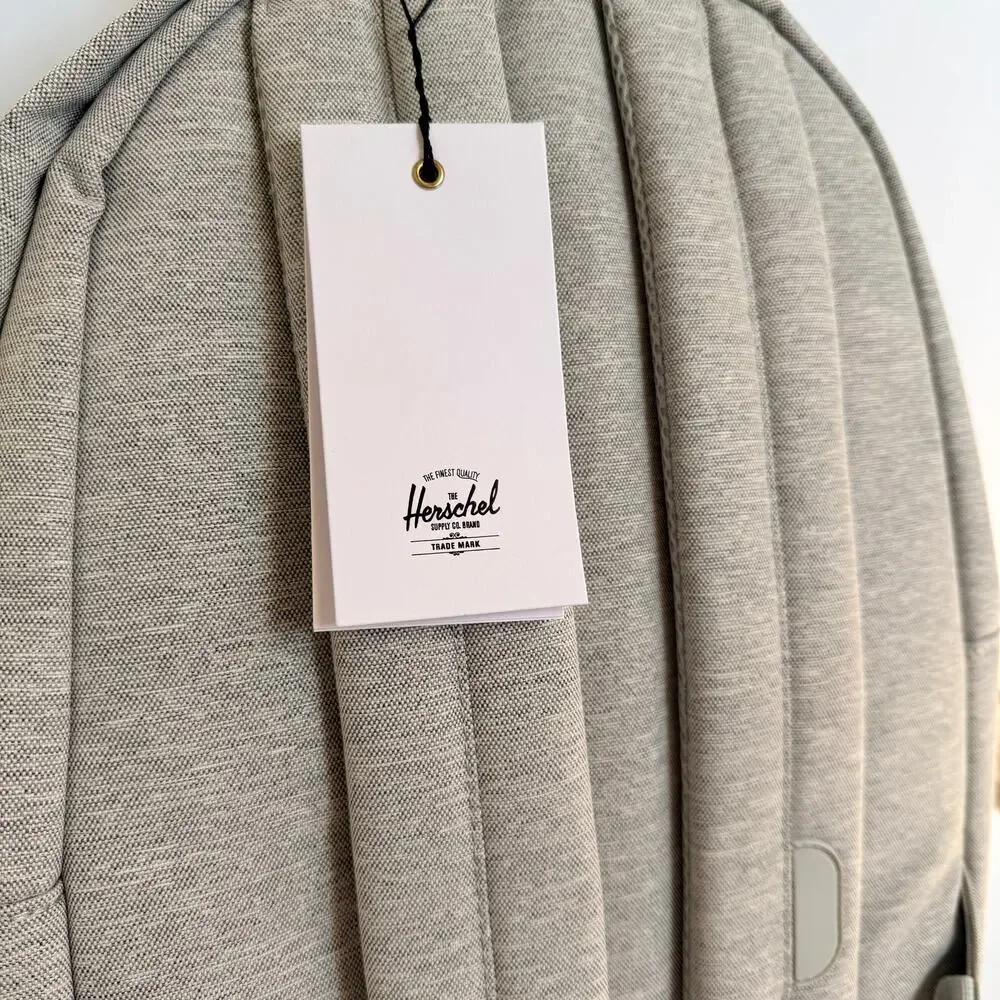 Herschel Pop Quiz Backpack 22L Light Gray Crosshatch Laptop Sleeve NWT